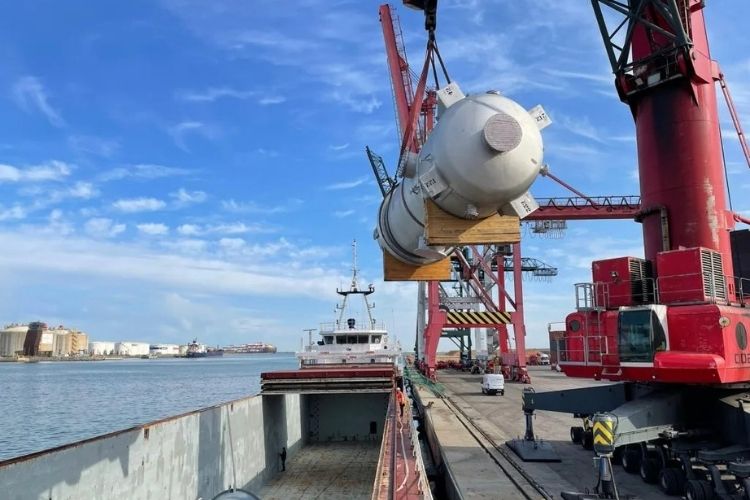 Heavy Cargo Transportation